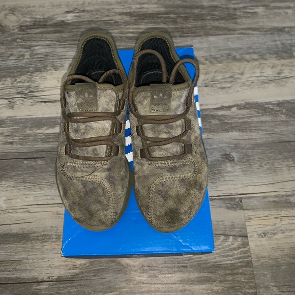 adidas Other - EUC‼️BOYS ADIDAS TUBULAR SHADOW OLIVE GREEN SZ: 13